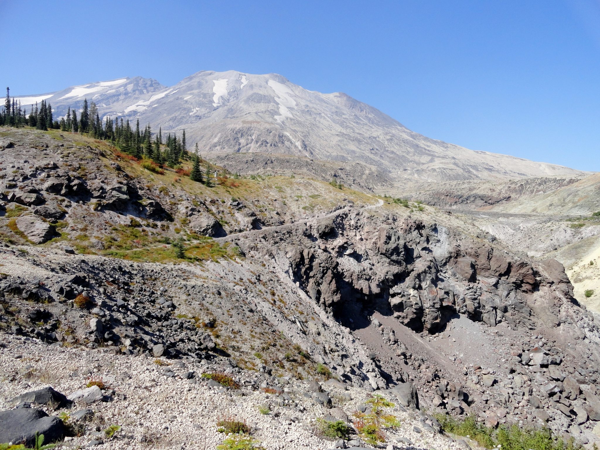 Ape Canyon–Hike through old-growth forest above a swath of destruction ...